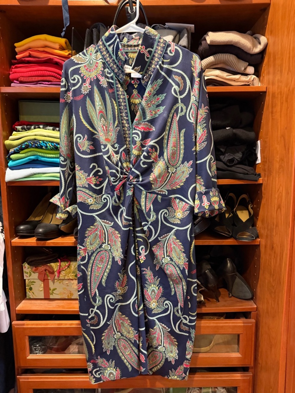 Gretchen Scott Designs Navy Paisley Twist & Shout Dress. Size: Goddess